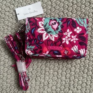 Vera Bradley 3 in 1 Crossbody Bag.